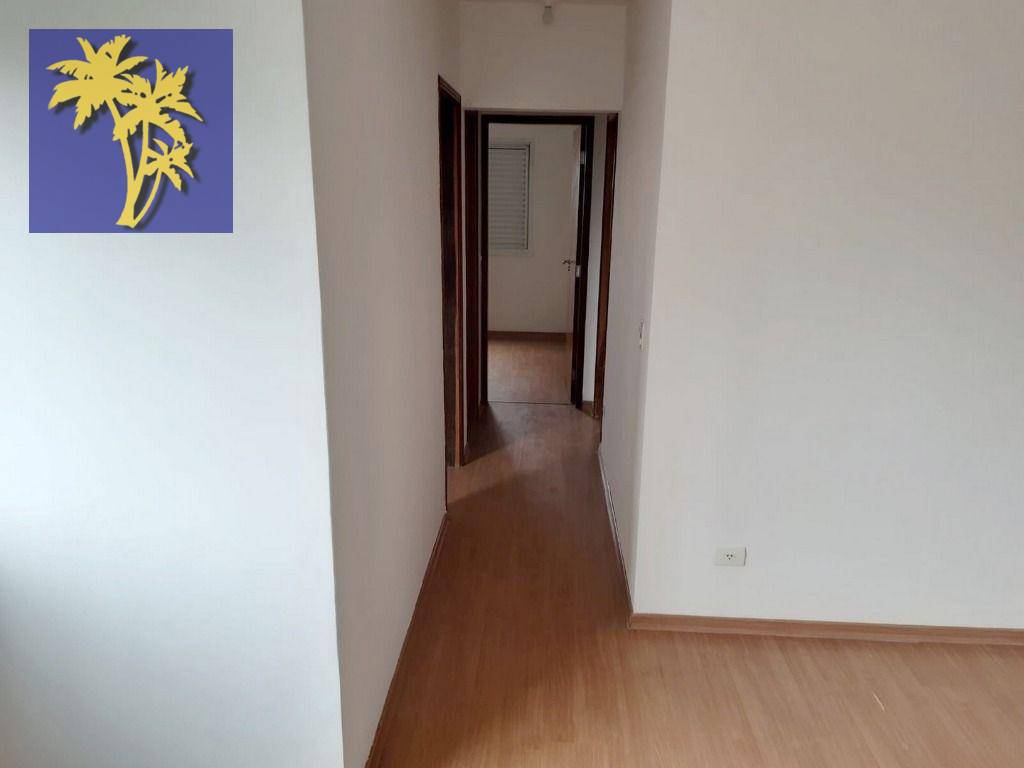 Apartamento para alugar com 3 quartos, 70m² - Foto 8