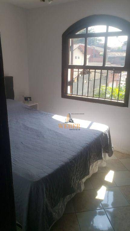 Sobrado à venda com 4 quartos, 204m² - Foto 58