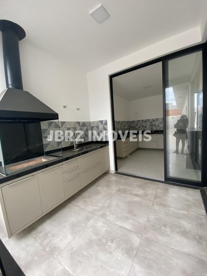 Casa para alugar com 3 quartos, 213m² - Foto 11