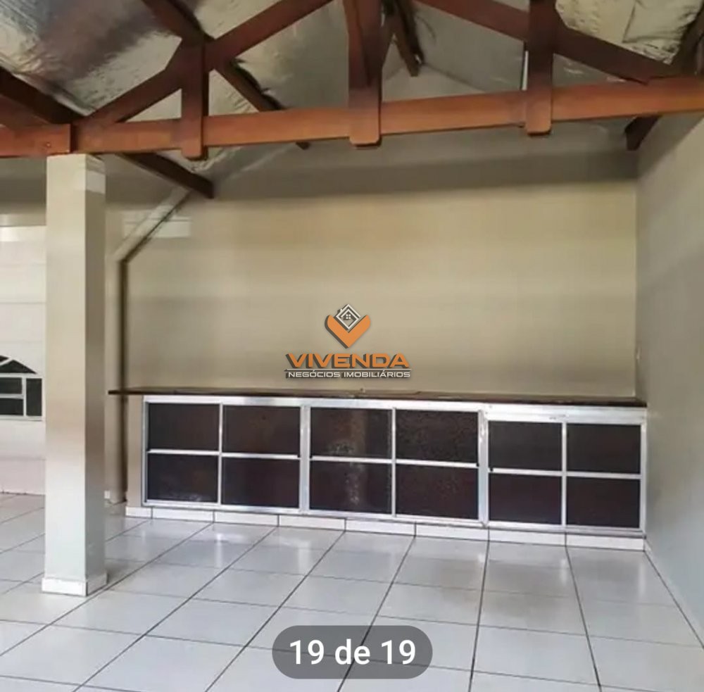 Casa à venda com 3 quartos, 313m² - Foto 11