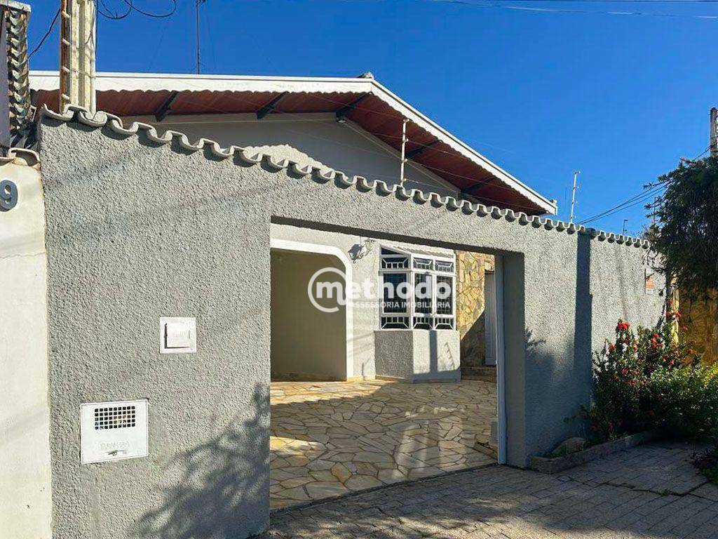 Casa à venda com 4 quartos, 187m² - Foto 2