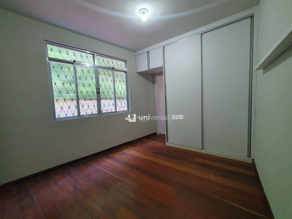 Casa de Condomínio à venda e aluguel com 4 quartos, 250m² - Foto 5