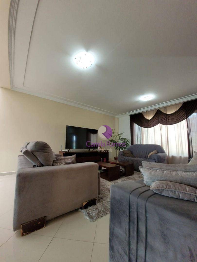 Sobrado à venda com 3 quartos, 298m² - Foto 4