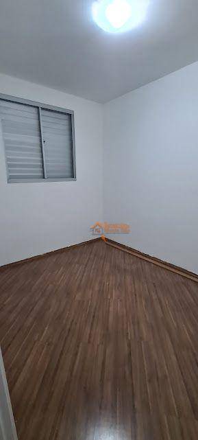 Apartamento à venda com 2 quartos, 44m² - Foto 13