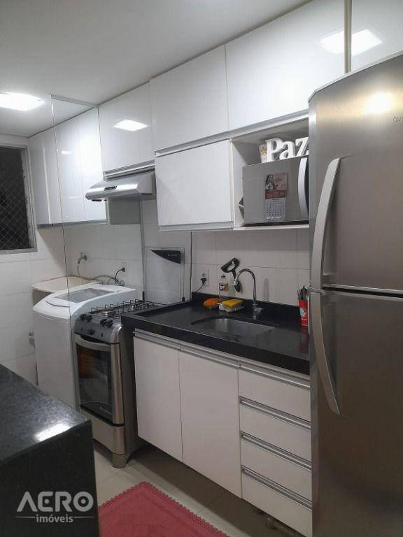 Apartamento à venda com 2 quartos, 48m² - Foto 13