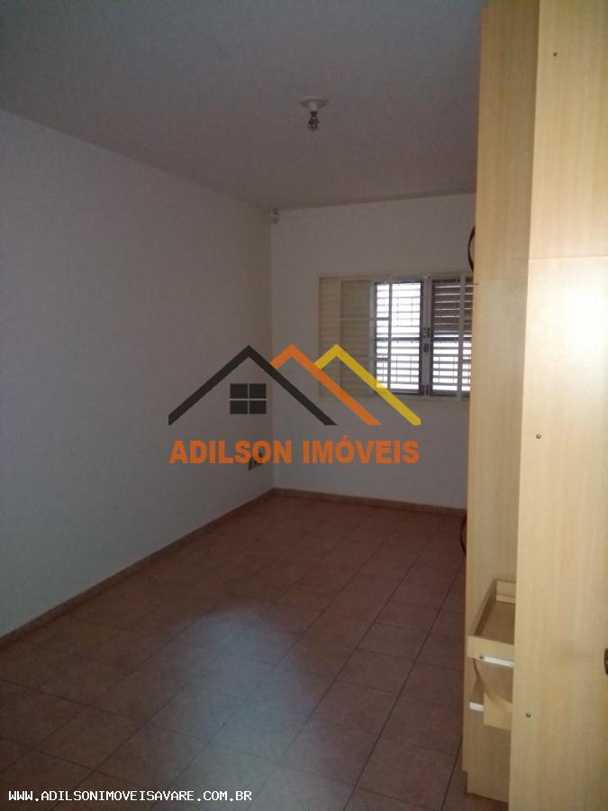 Casa à venda com 3 quartos, 180m² - Foto 6