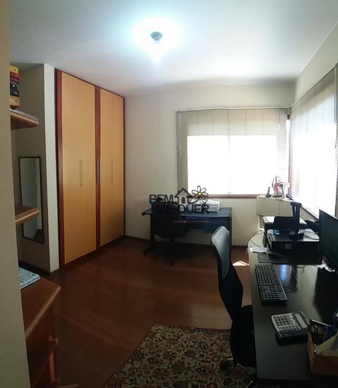 Sobrado à venda com 4 quartos, 550m² - Foto 36