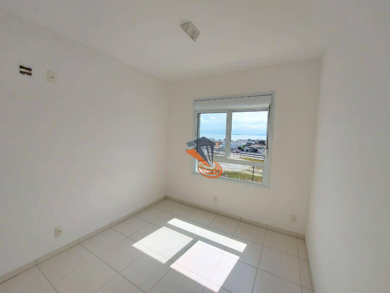 Apartamento à venda com 4 quartos, 137m² - Foto 15