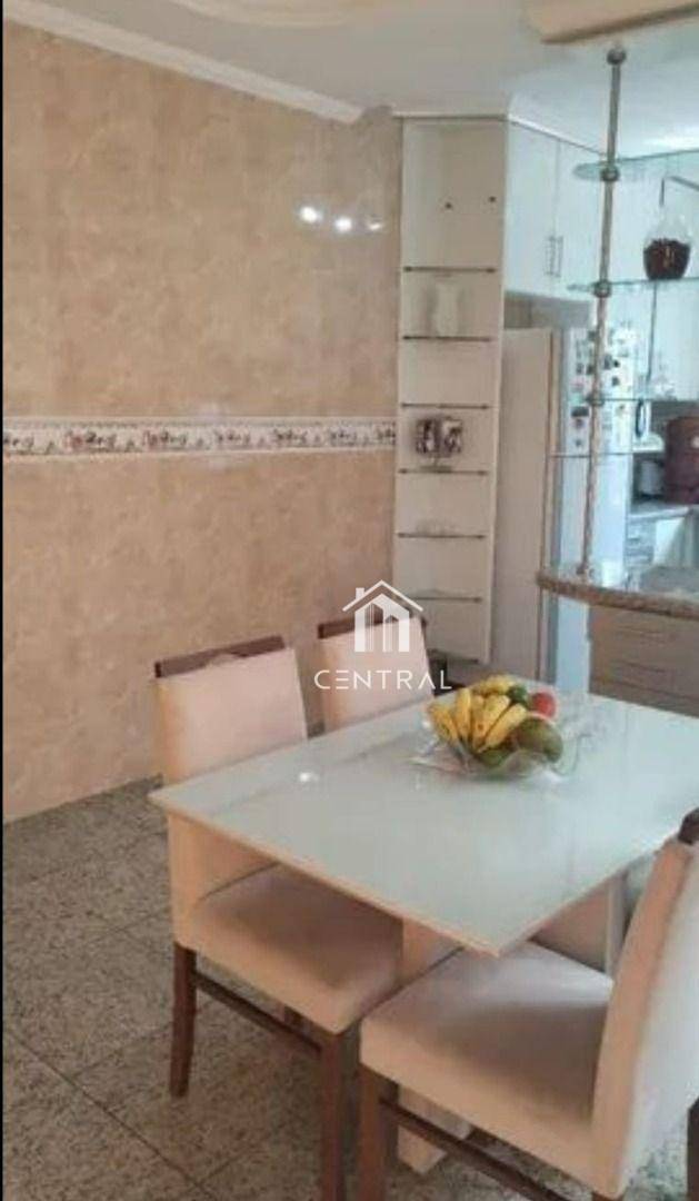 Sobrado à venda com 3 quartos, 180m² - Foto 5