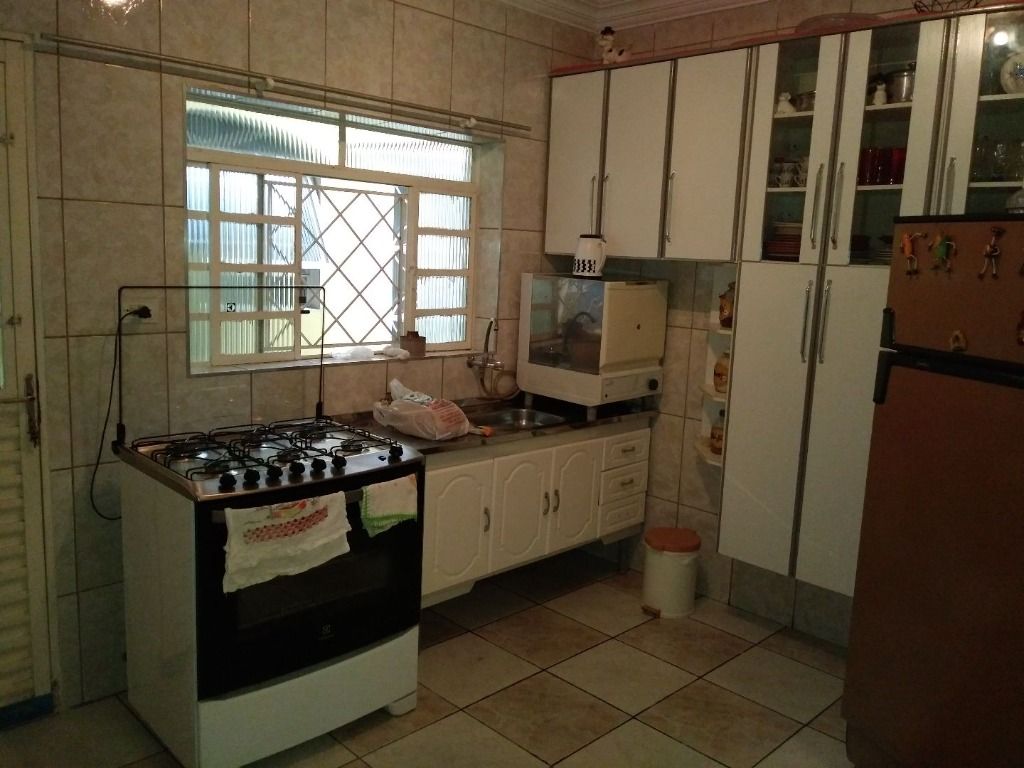 Sobrado à venda com 3 quartos, 221m² - Foto 5