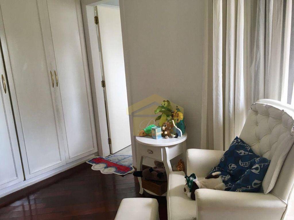 Apartamento à venda com 3 quartos, 141m² - Foto 16