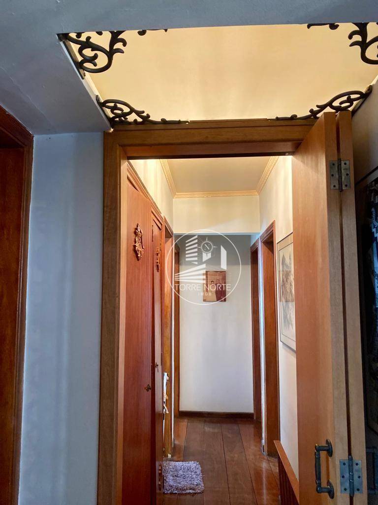 Apartamento à venda com 3 quartos, 141m² - Foto 25