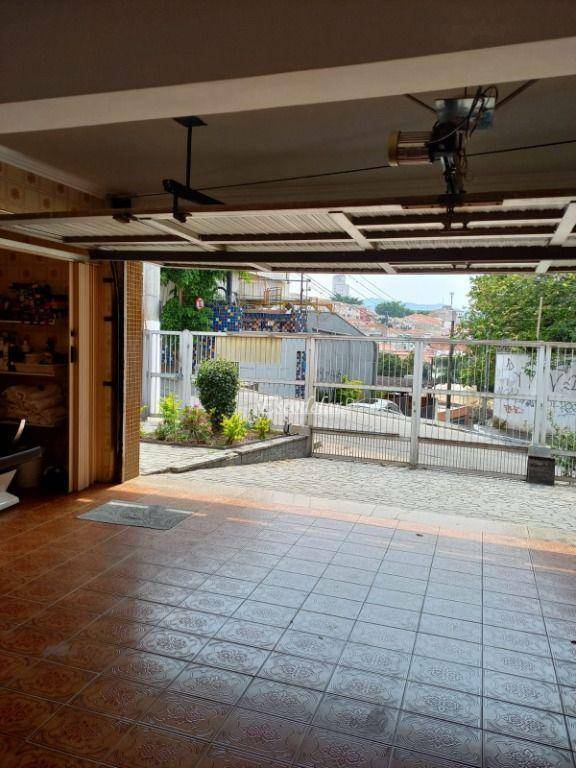 Casa à venda com 4 quartos, 200m² - Foto 65