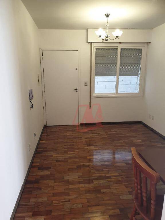 Apartamento à venda com 1 quarto, 52m² - Foto 18