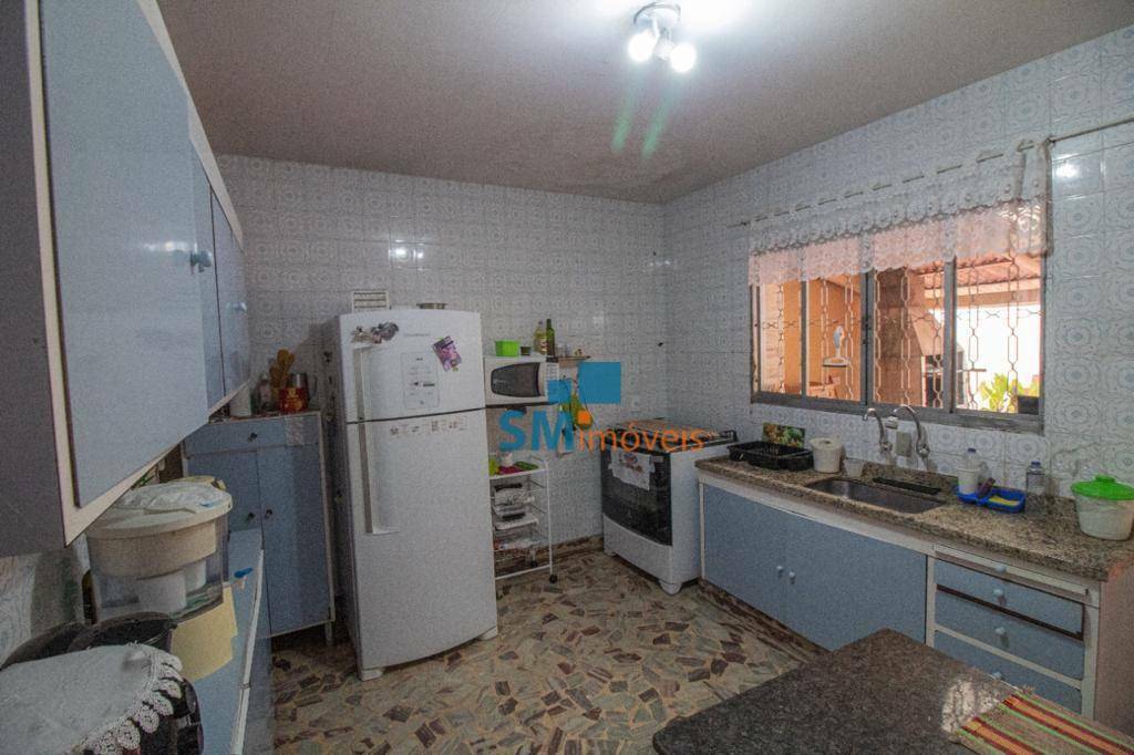 Sobrado à venda com 3 quartos, 160m² - Foto 6