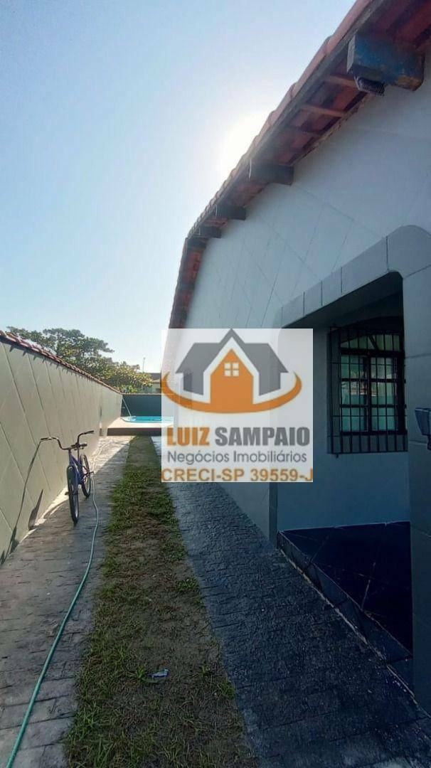 Casa à venda com 2 quartos, 125m² - Foto 4