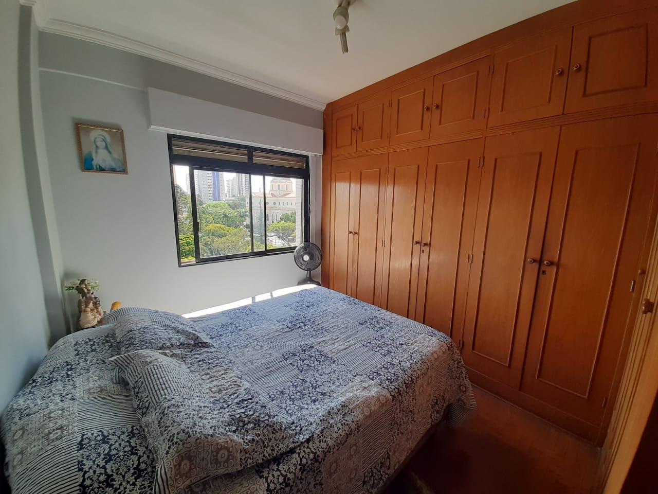 Apartamento à venda com 3 quartos, 107m² - Foto 8