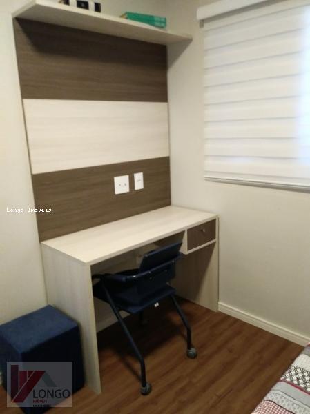 Apartamento à venda com 2 quartos, 77m² - Foto 9