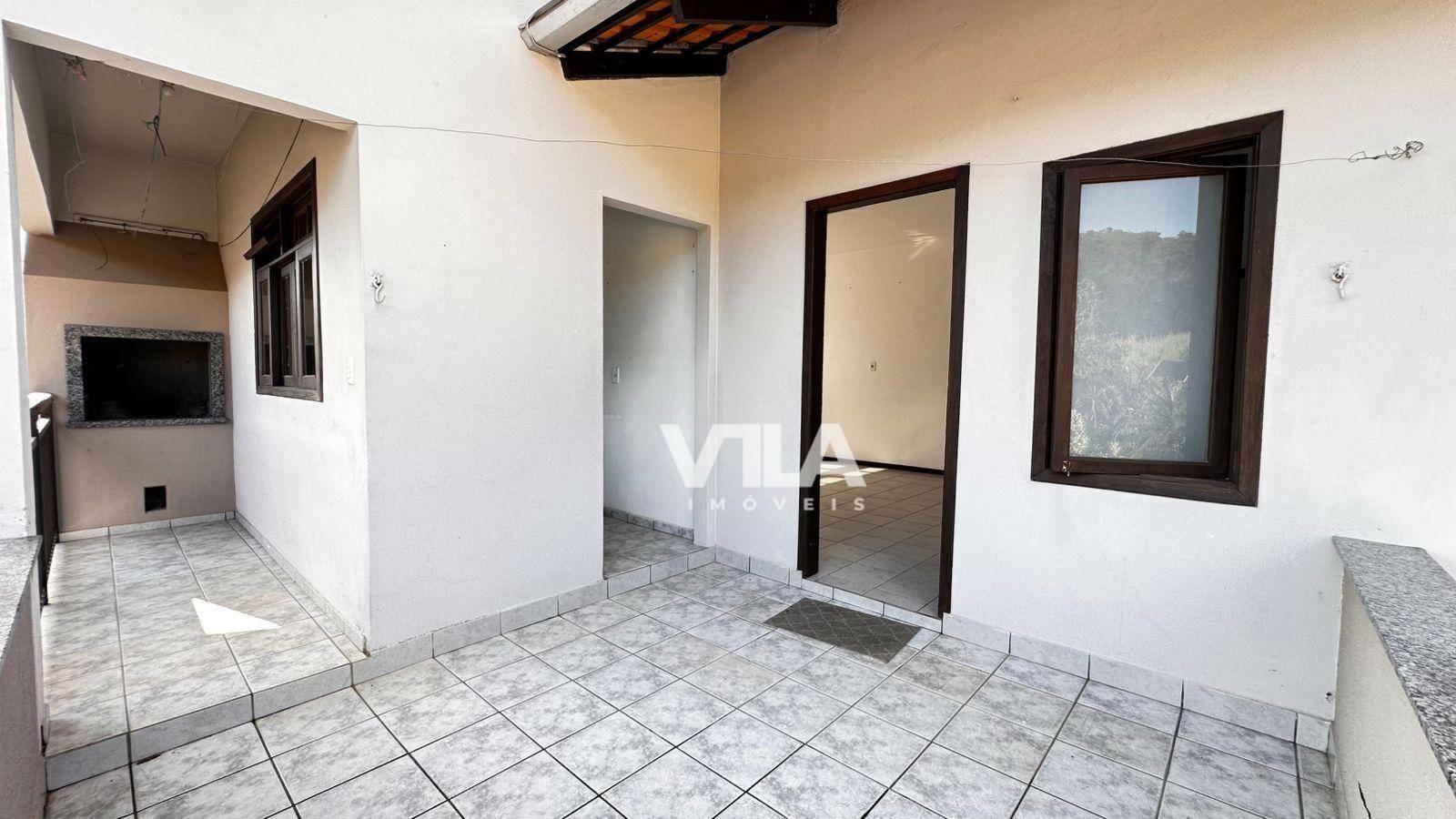 Casa à venda com 6 quartos, 305m² - Foto 13