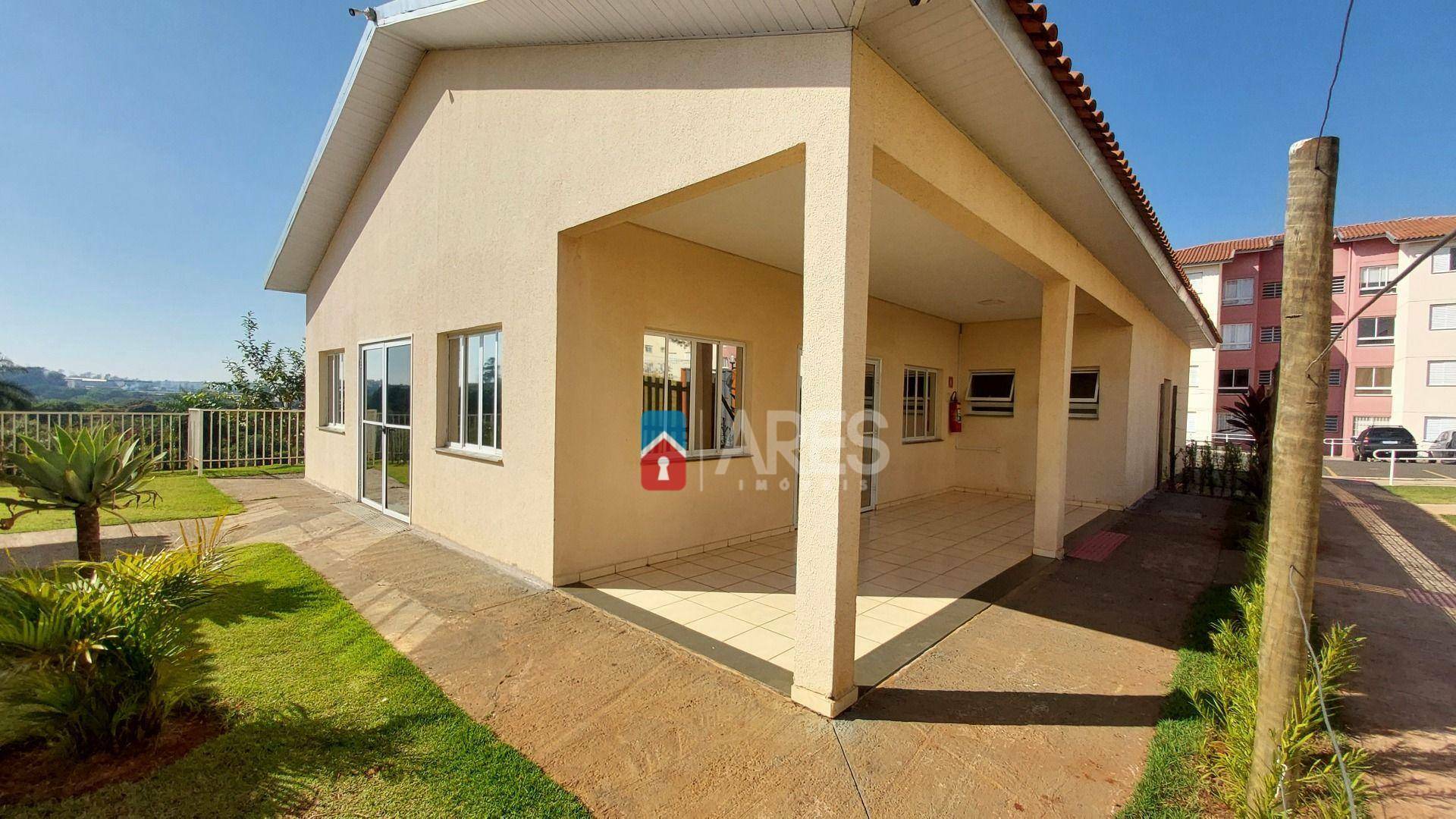 Apartamento para alugar com 2 quartos, 50m² - Foto 12