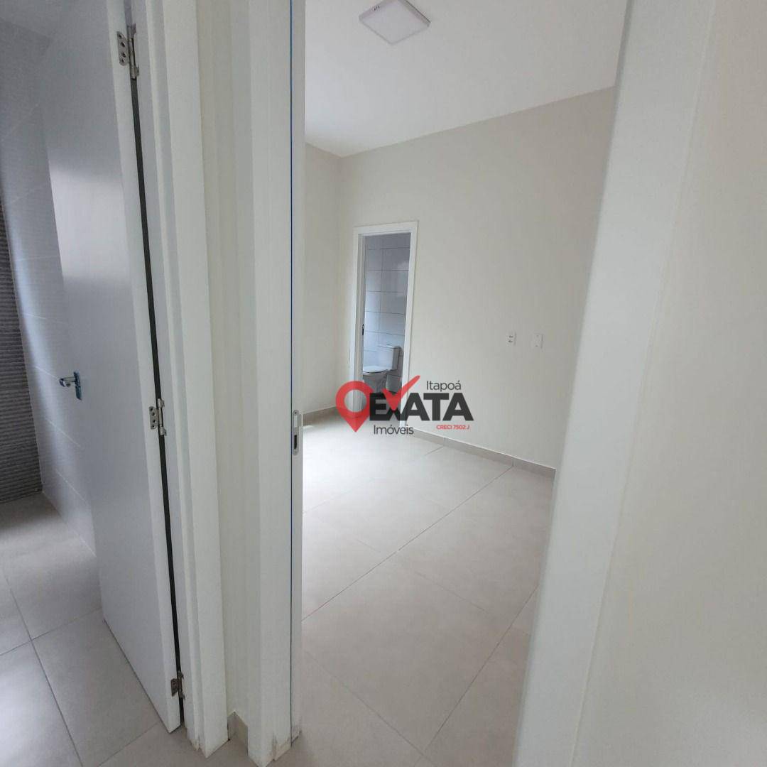 Casa à venda com 3 quartos, 67m² - Foto 16