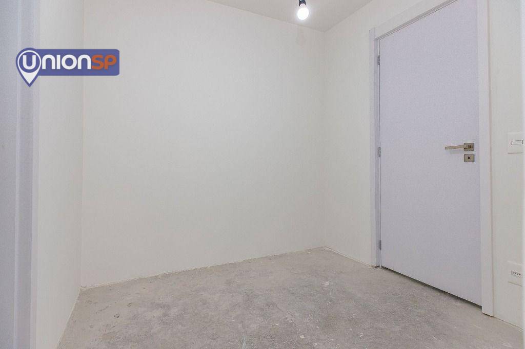 Apartamento à venda com 3 quartos, 147m² - Foto 12