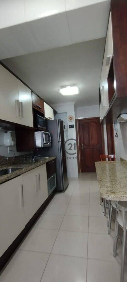 Apartamento para alugar com 3 quartos, 115m² - Foto 14