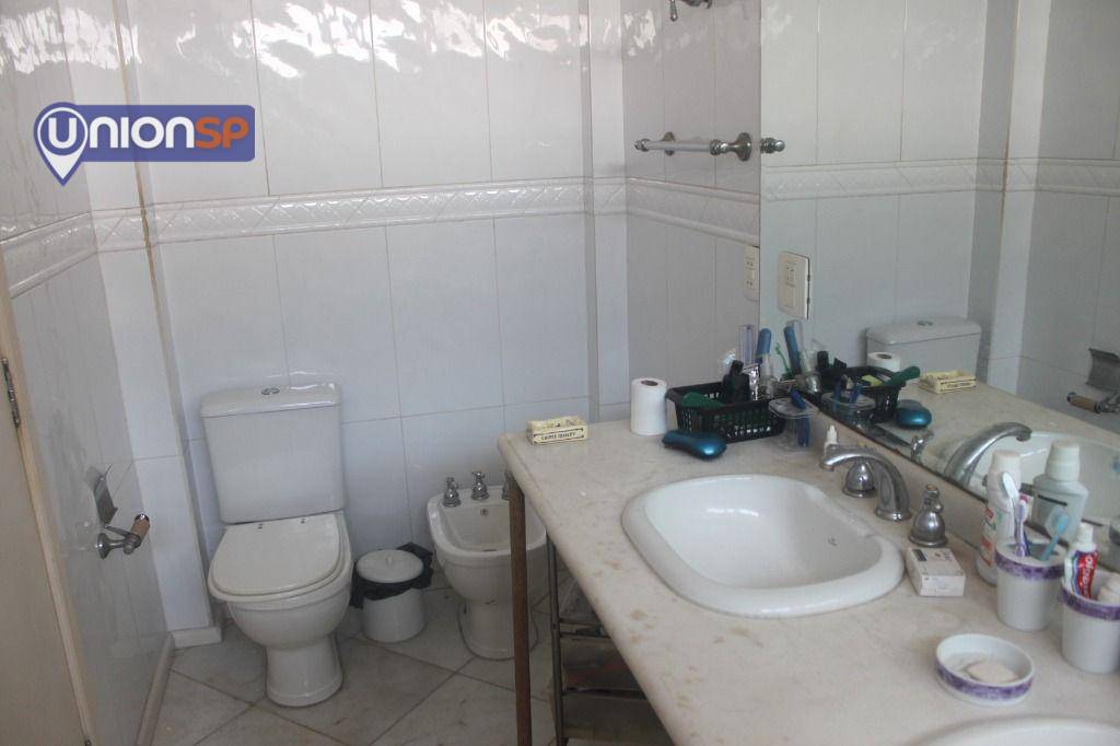 Apartamento à venda com 3 quartos, 198m² - Foto 34