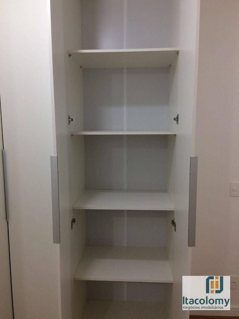 Apartamento à venda com 2 quartos, 62m² - Foto 31