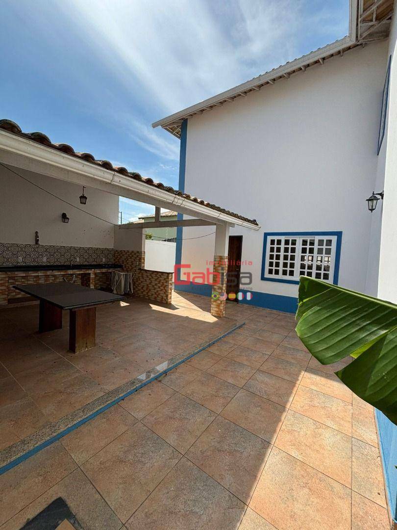 Casa à venda com 5 quartos, 300m² - Foto 38