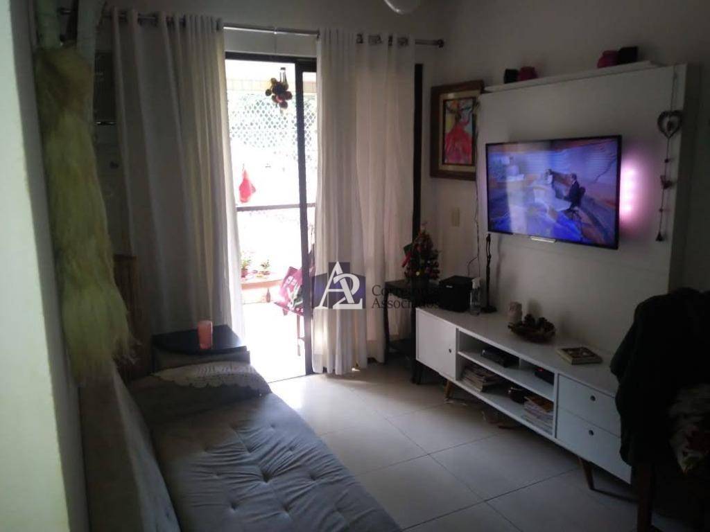 Apartamento à venda com 2 quartos, 60m² - Foto 3