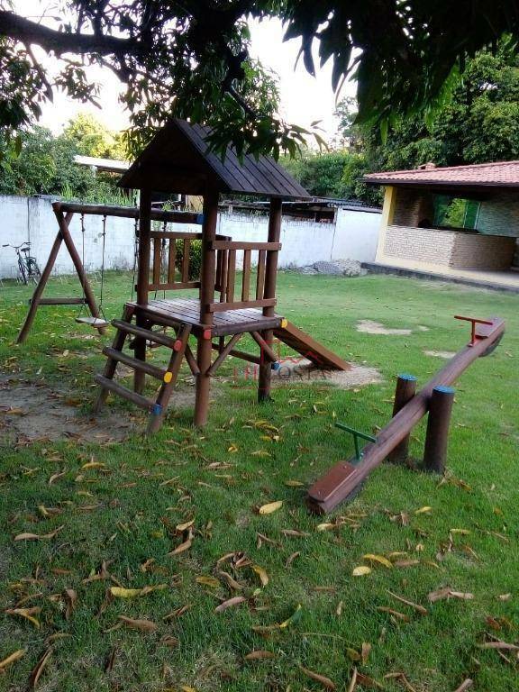 Casa de Condomínio à venda com 2 quartos, 180m² - Foto 29