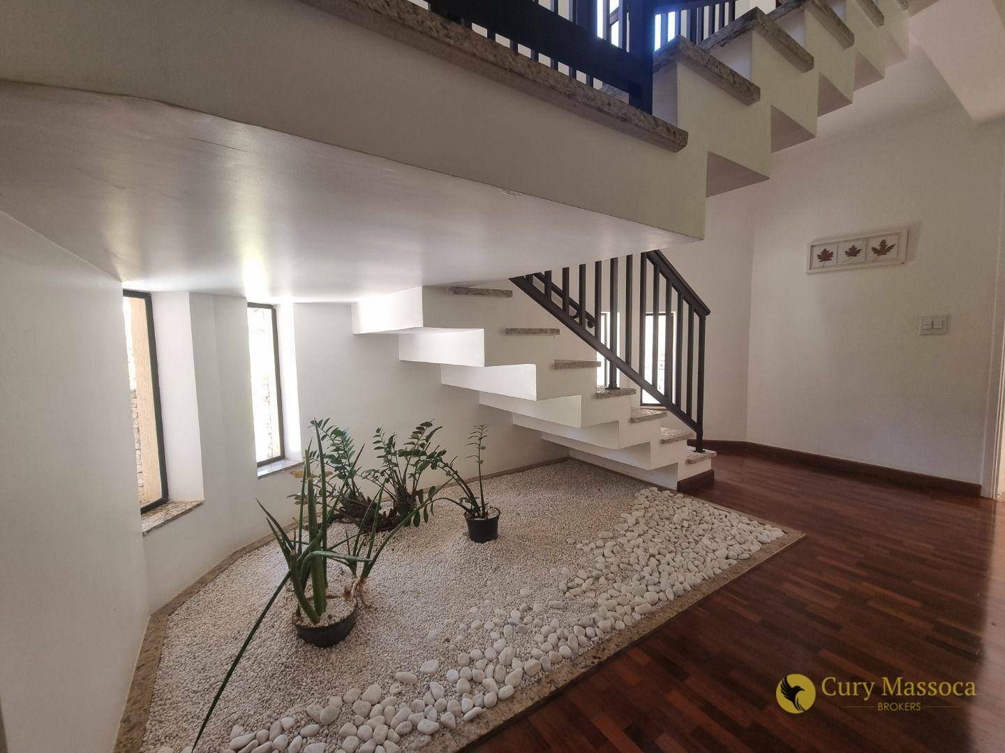 Casa à venda com 5 quartos, 343m² - Foto 15