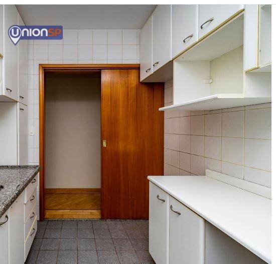 Apartamento à venda com 3 quartos, 75m² - Foto 25