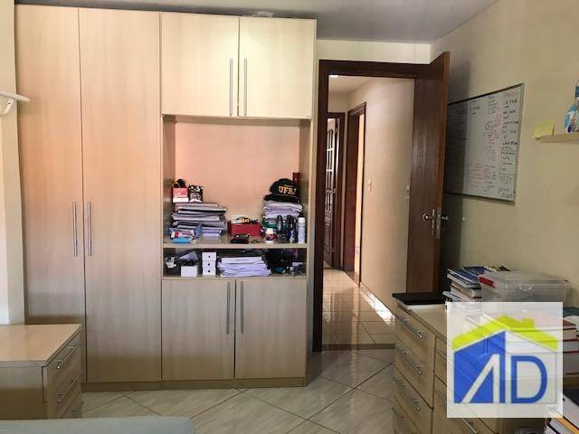 Casa de Condomínio à venda com 3 quartos, 320m² - Foto 40