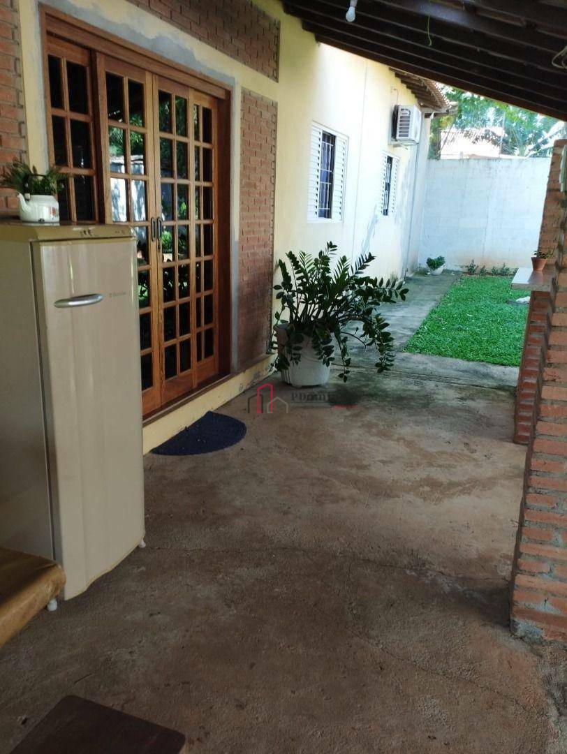 Chácara à venda com 3 quartos, 228m² - Foto 34