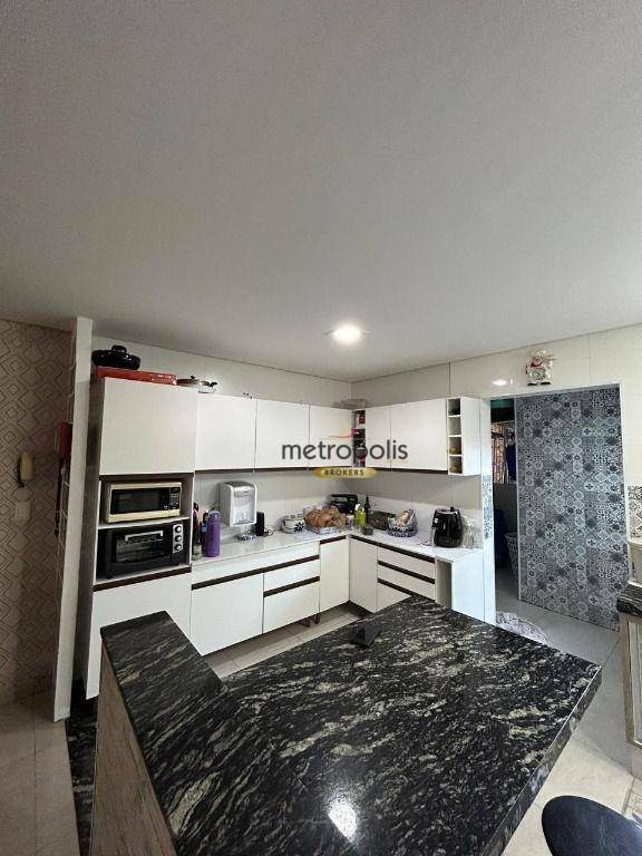 Sobrado à venda com 3 quartos, 196m² - Foto 3