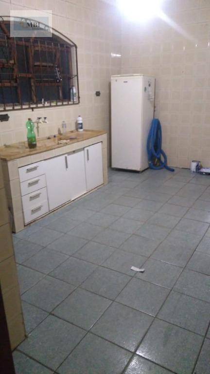 Sobrado à venda com 2 quartos, 124m² - Foto 11