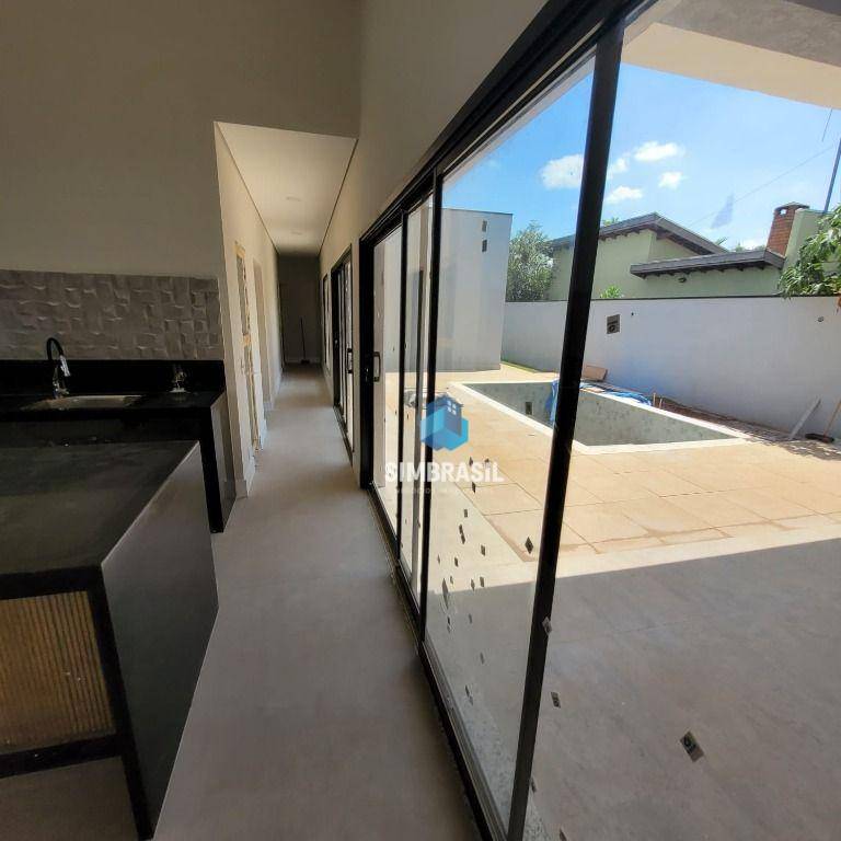 Casa à venda com 3 quartos, 194m² - Foto 7