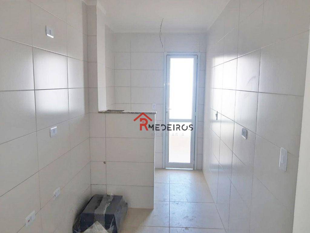 Apartamento à venda com 2 quartos, 70m² - Foto 8