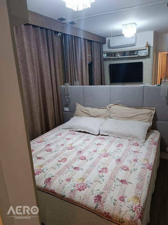 Apartamento à venda com 3 quartos, 96m² - Foto 4