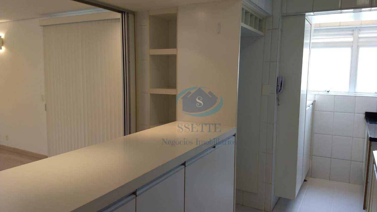 Apartamento à venda com 2 quartos, 85m² - Foto 9