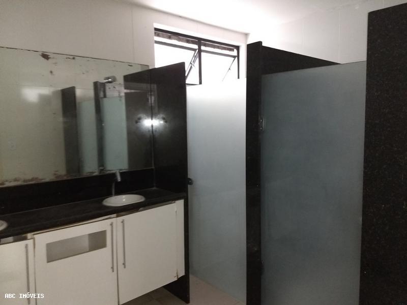 Prédio Inteiro para alugar com 1 quarto, 700m² - Foto 13