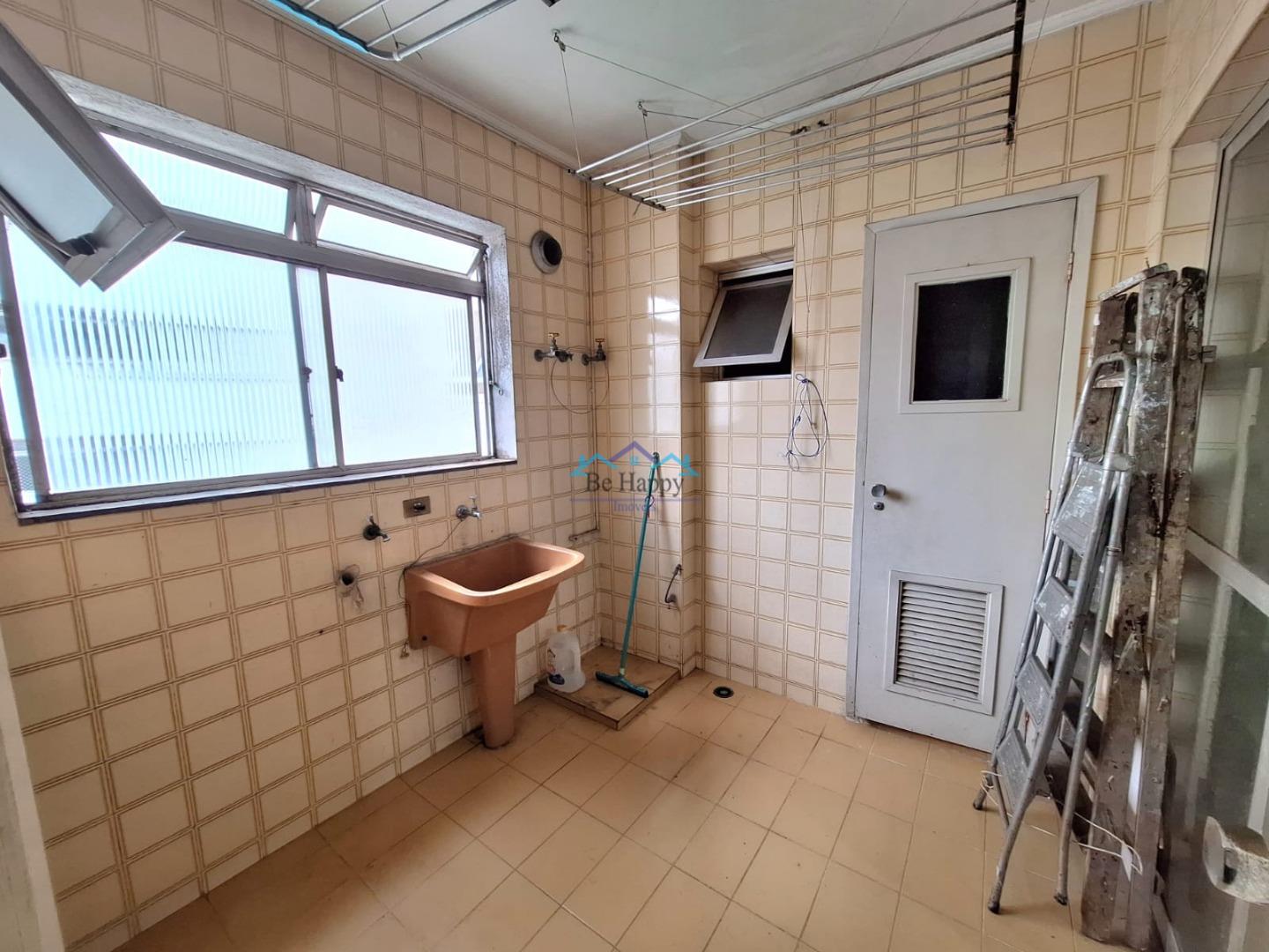 Apartamento à venda com 3 quartos, 200m² - Foto 17