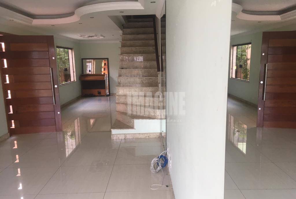 Sobrado à venda com 2 quartos, 150m² - Foto 3