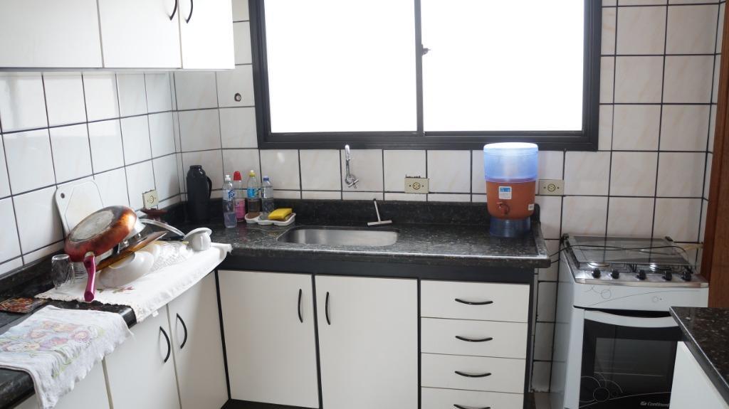 Apartamento à venda com 2 quartos, 87m² - Foto 12