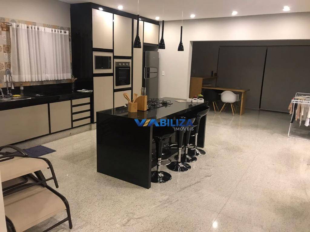 Sobrado à venda com 3 quartos, 215m² - Foto 27