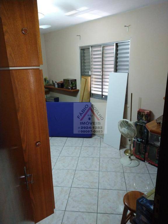 Sobrado à venda com 4 quartos, 184m² - Foto 4