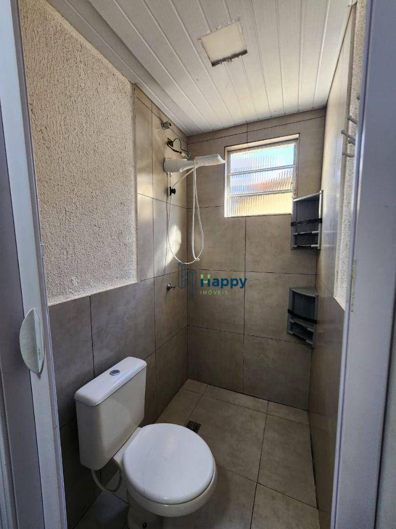 Casa para alugar com 1 quarto, 40m² - Foto 12