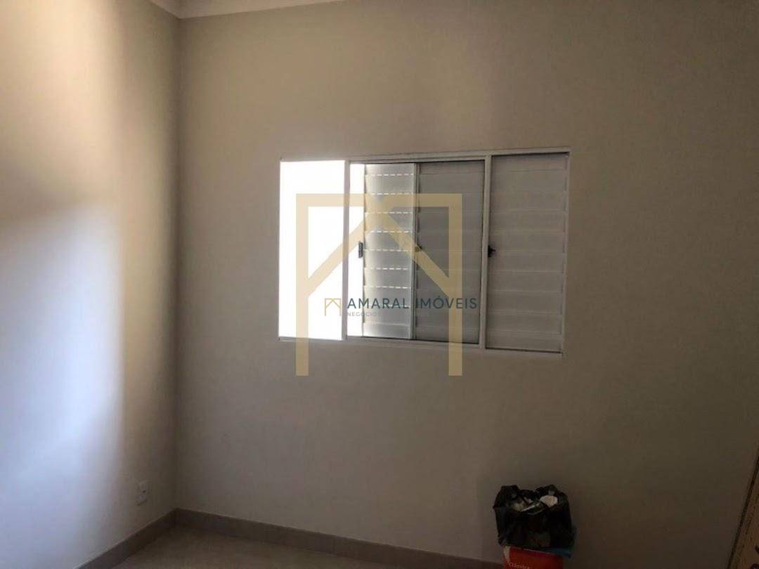 Casa à venda com 5 quartos, 200m² - Foto 21